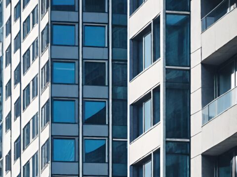 Обзор выгодных предложений по продаже новостроек Архангельска и Северодвинска в мае 2025 года